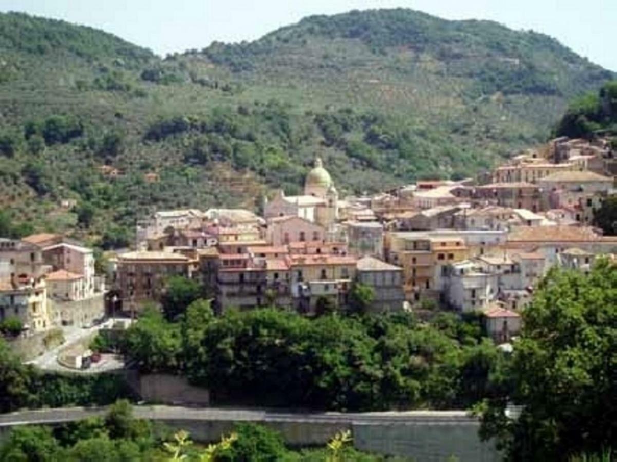 B&B Grandinetti Nocera Terinese Luaran gambar